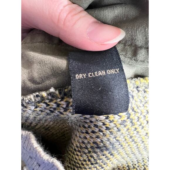 Blu Pepper shacket green khaki yellow knit aztec pattern sweater back - Picture 10 of 10